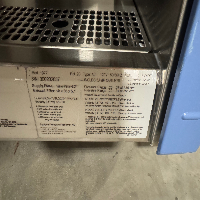 Thermo 1300 Series A2 6' BioSafety Cabinet image 0